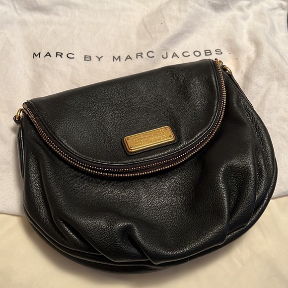 Marc By Marc Jacobs Handbags - Marc by Marc Jacobs Natasha Bag • LIKE NEW